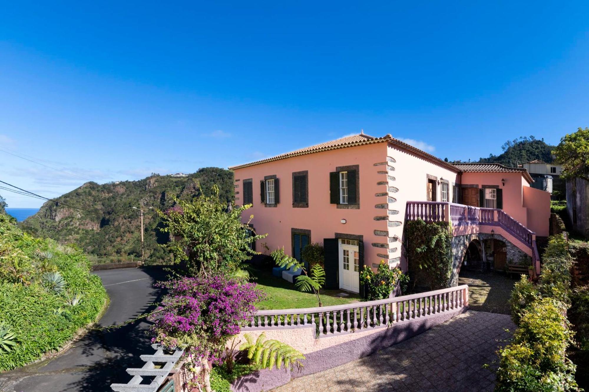 Casa Da Faja Alta - With Breakfast Included, By An Island Apart Jogo da Bola Zewnętrze zdjęcie