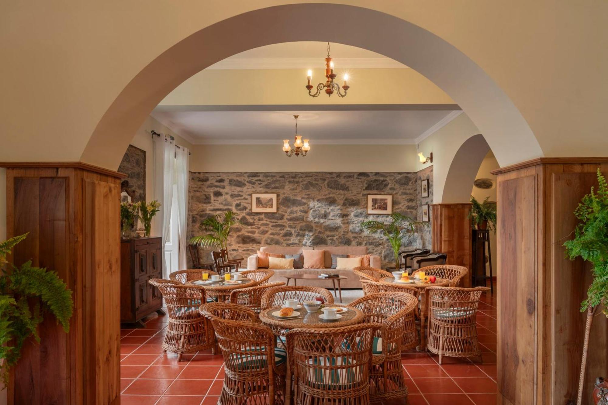 Casa Da Faja Alta - With Breakfast Included, By An Island Apart Jogo da Bola Zewnętrze zdjęcie